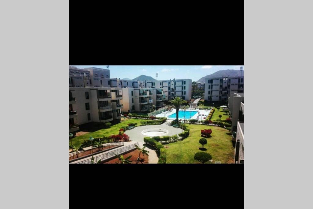 Duplex In Playa De Las Americas-Center Экстерьер фото